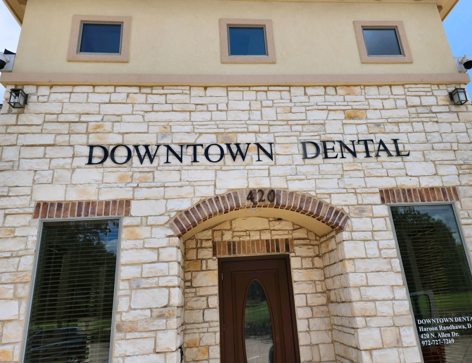Building & Commercial Signs | Signarama Plano, TX 75074