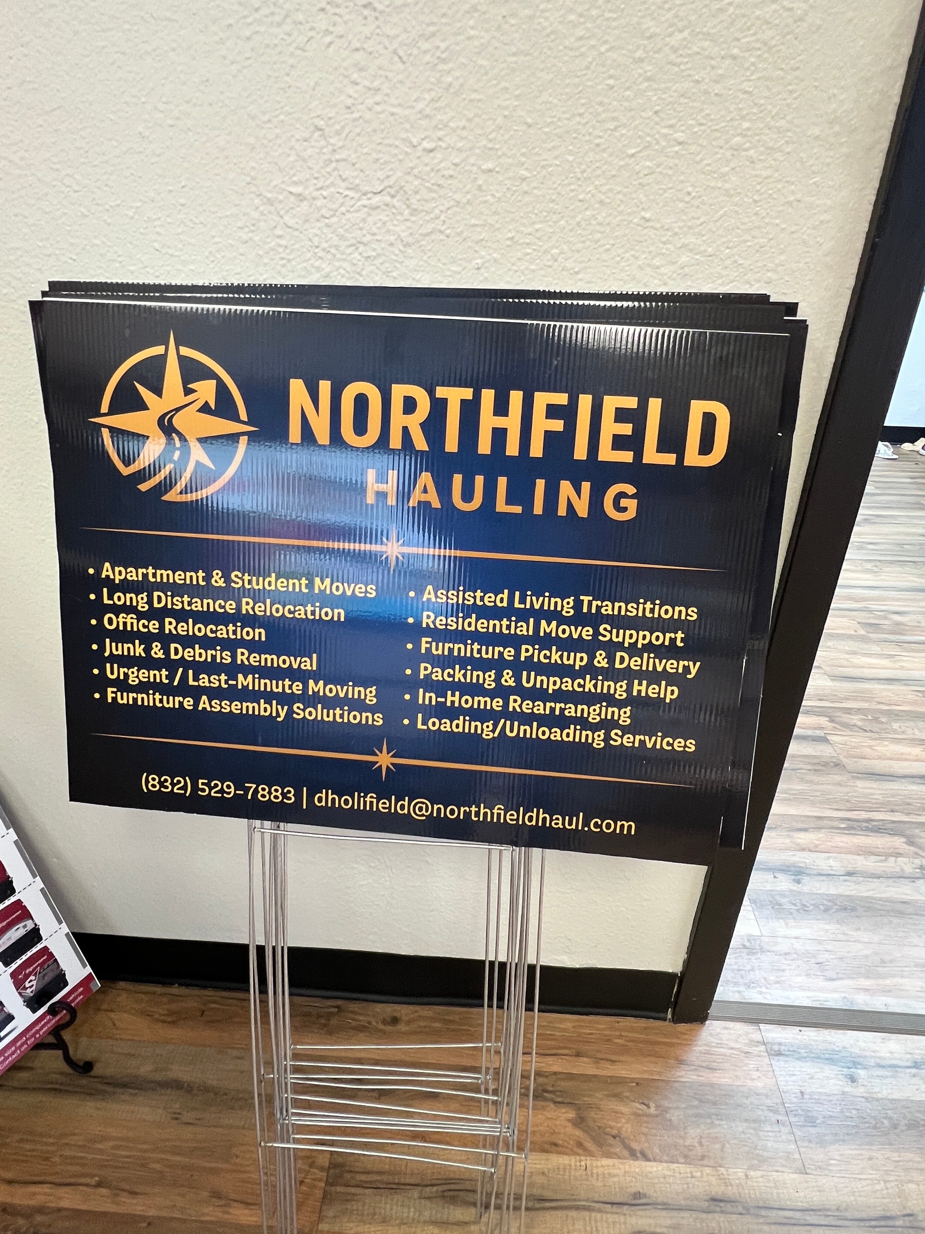 Custom yard signs for Northfield Hauling