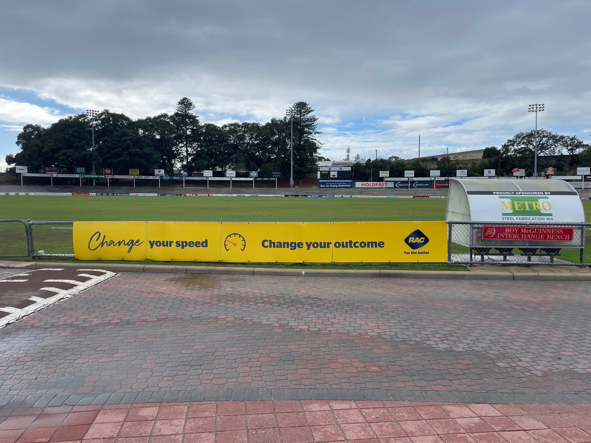  Need Event Signage That Pops—Without Blowing the Budget? 