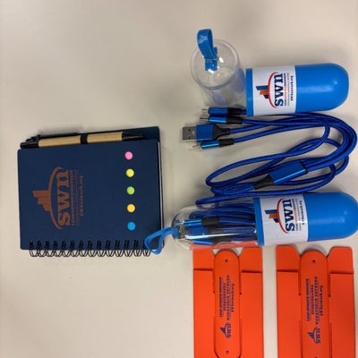 https://cdn.gorilladash.com/images/media/17346540/fully-promoted-usa-office-supplies-square-685eb6b174fa1.jpg?auto=webp&crop=1%3A1%2Csmart&width=400