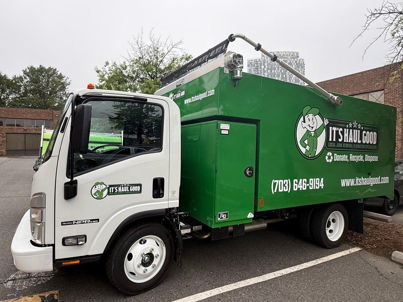 Custom Truck Decals in Tysons Corner | “It’s Haul Good” Junk Removal Stands Out on the Road