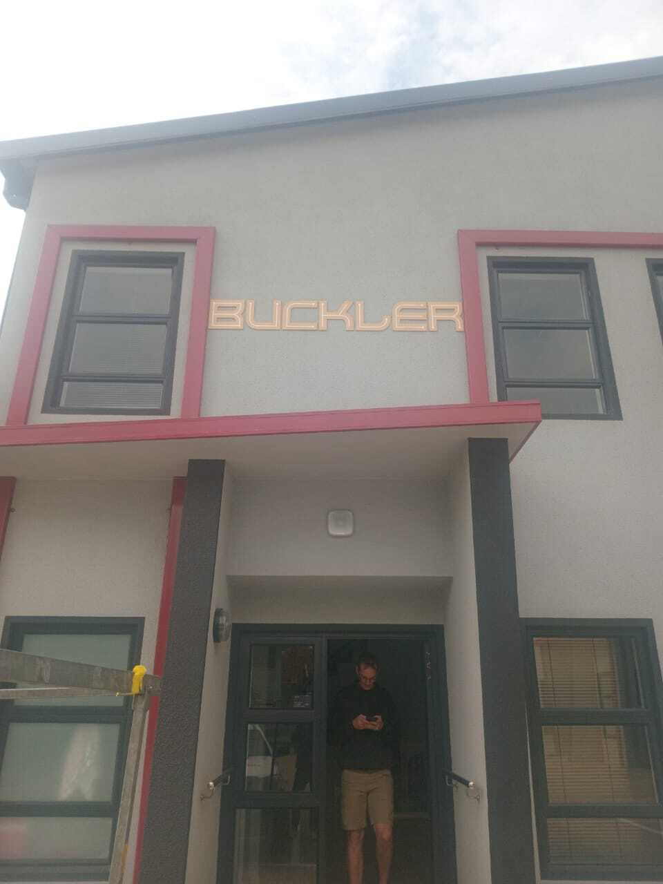Buckler