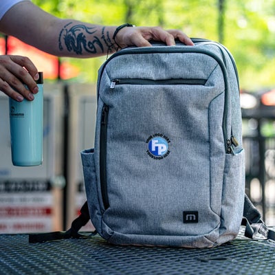 https://cdn.gorilladash.com/images/media/17366300/fully-promoted-usa-mm-0625-your-logo-here-backpack-5-square-686403014c8b3.jpg?auto=webp&crop=1%3A1%2Csmart&width=400