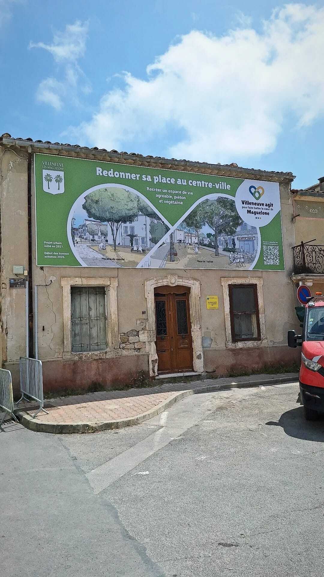 Toile tendue sur mesure pour la mairie de Villeneuve-lès-Maguelone : un projet signé Signarama Montpellier