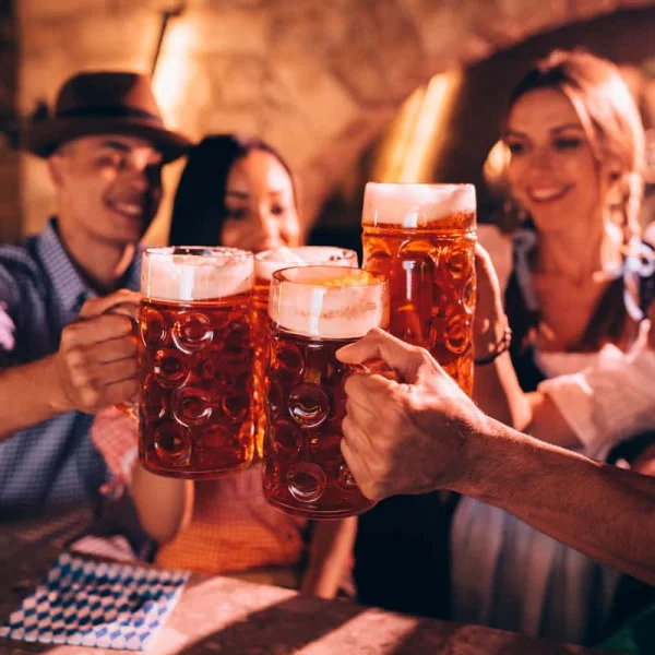 Crafting Oktoberfest Delights: Blending Volksfest With Flavor