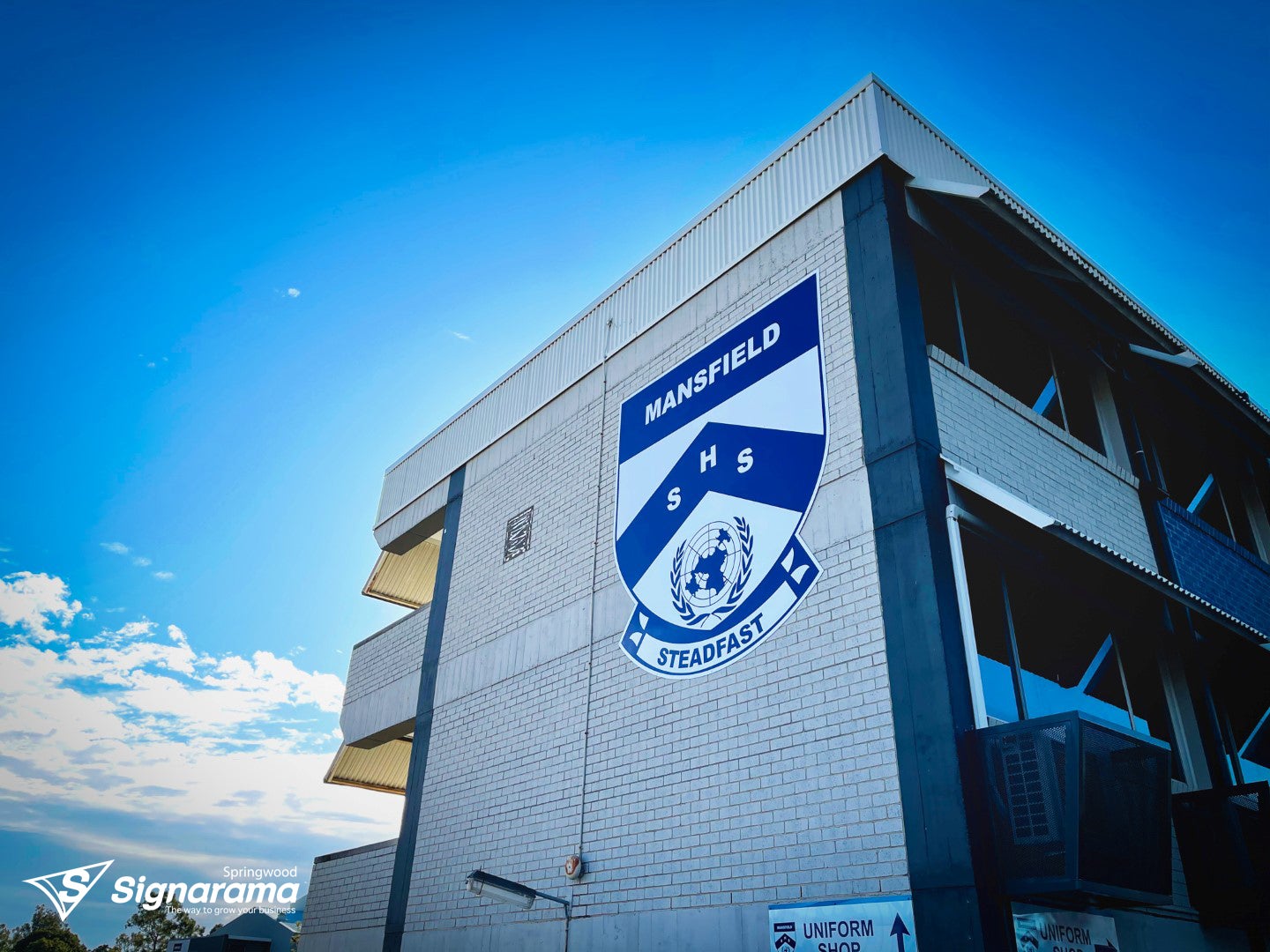 Mansfield SS – metal signage