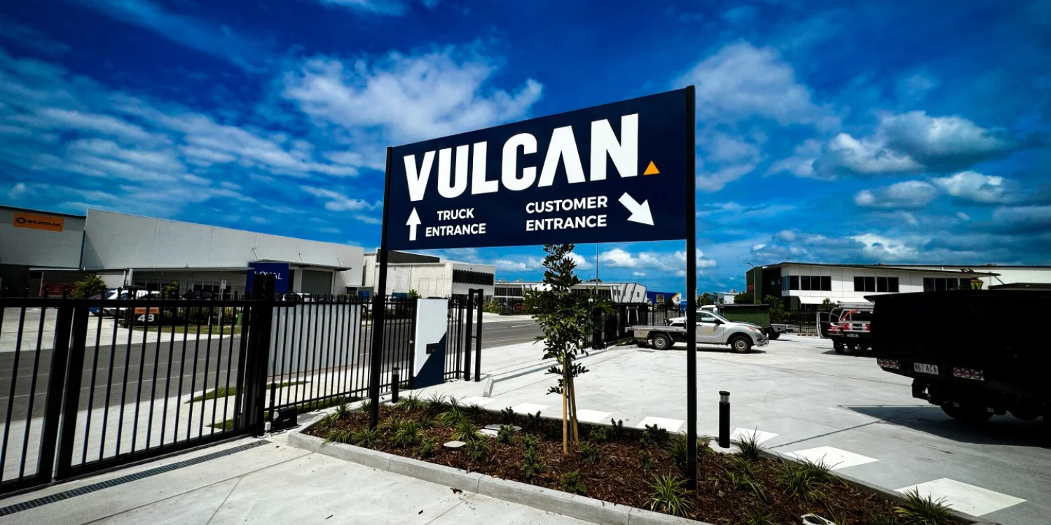 Post & Panel Signs