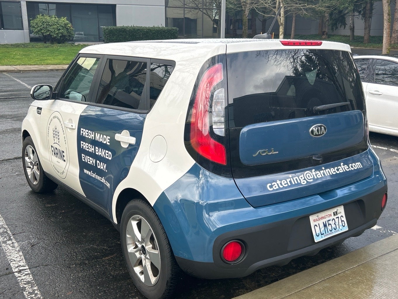Vehicle Graphics for Business: Turn Your Fleet Into a Powerful Marketing Tool