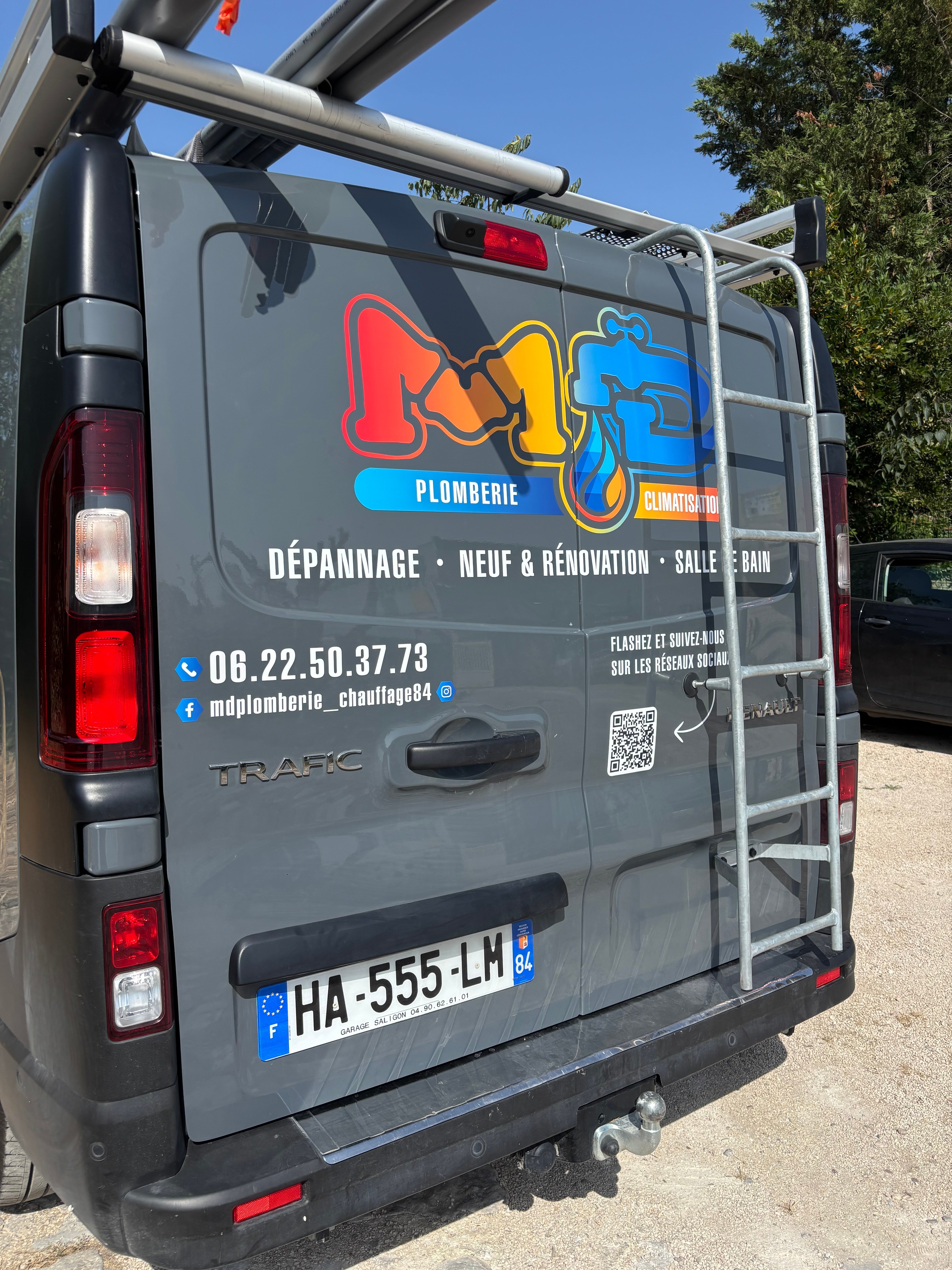 Un marquage véhicule percutant pour MD Plomberie