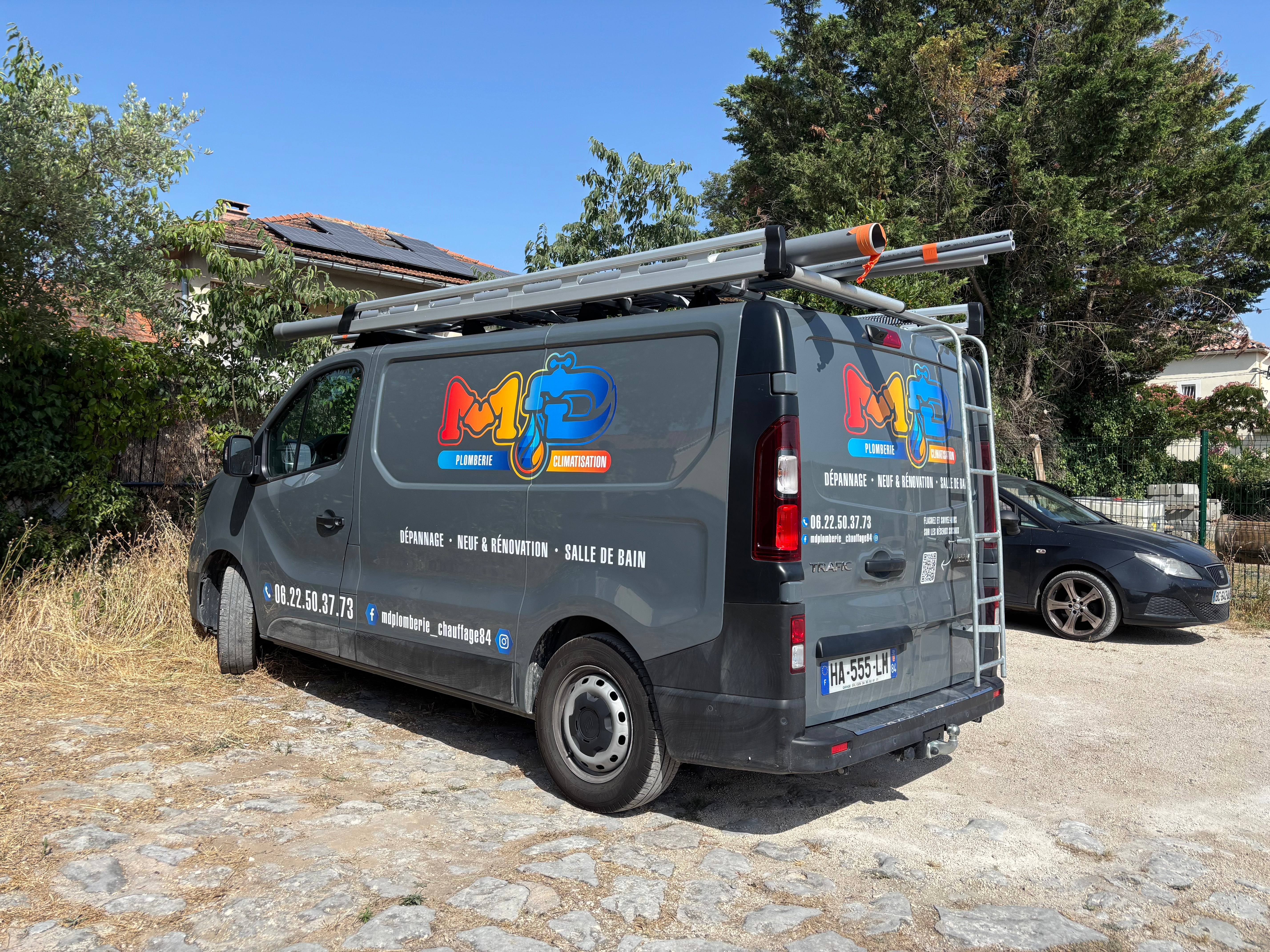 Un marquage véhicule percutant pour MD Plomberie
