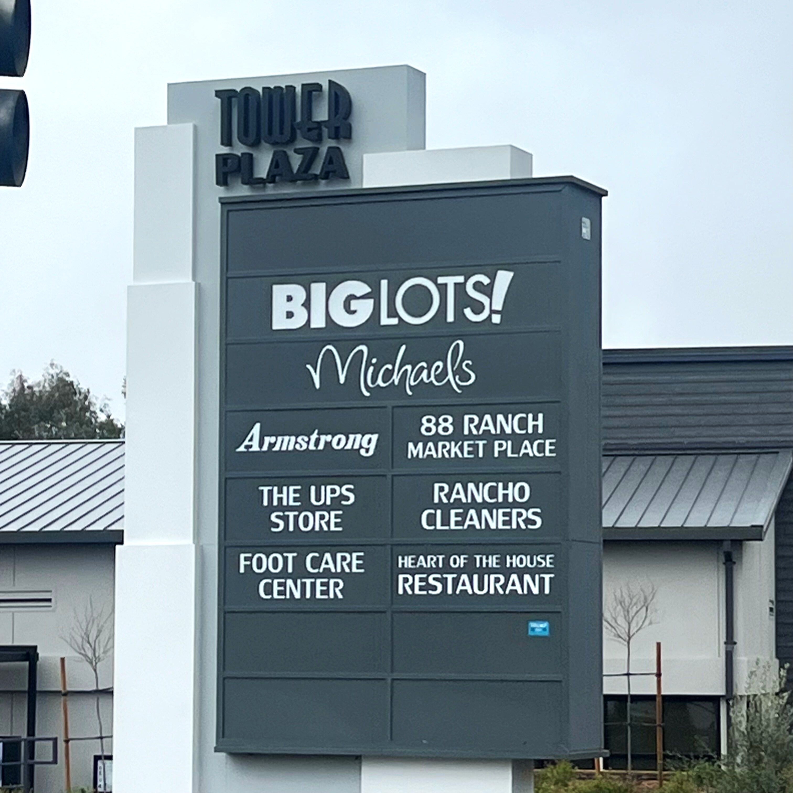 New Year, New Visibility: Why Q1 Is the Smartest Time to Invest in Business Signage