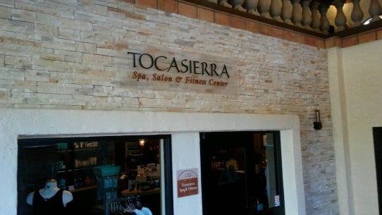 Your Guide to Professional Custom Signs in Queen Creek, AZ: From Design to Installation