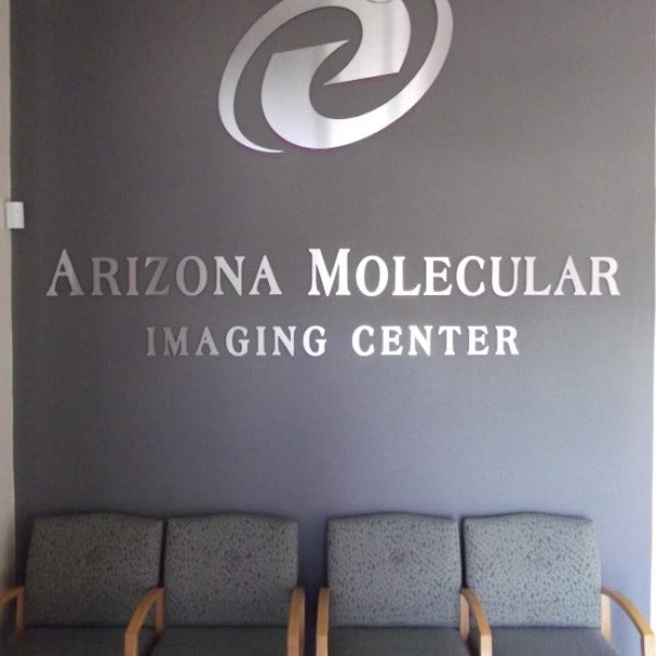 Your Complete Guide to Professional Signage Solutions: From Design to Installation