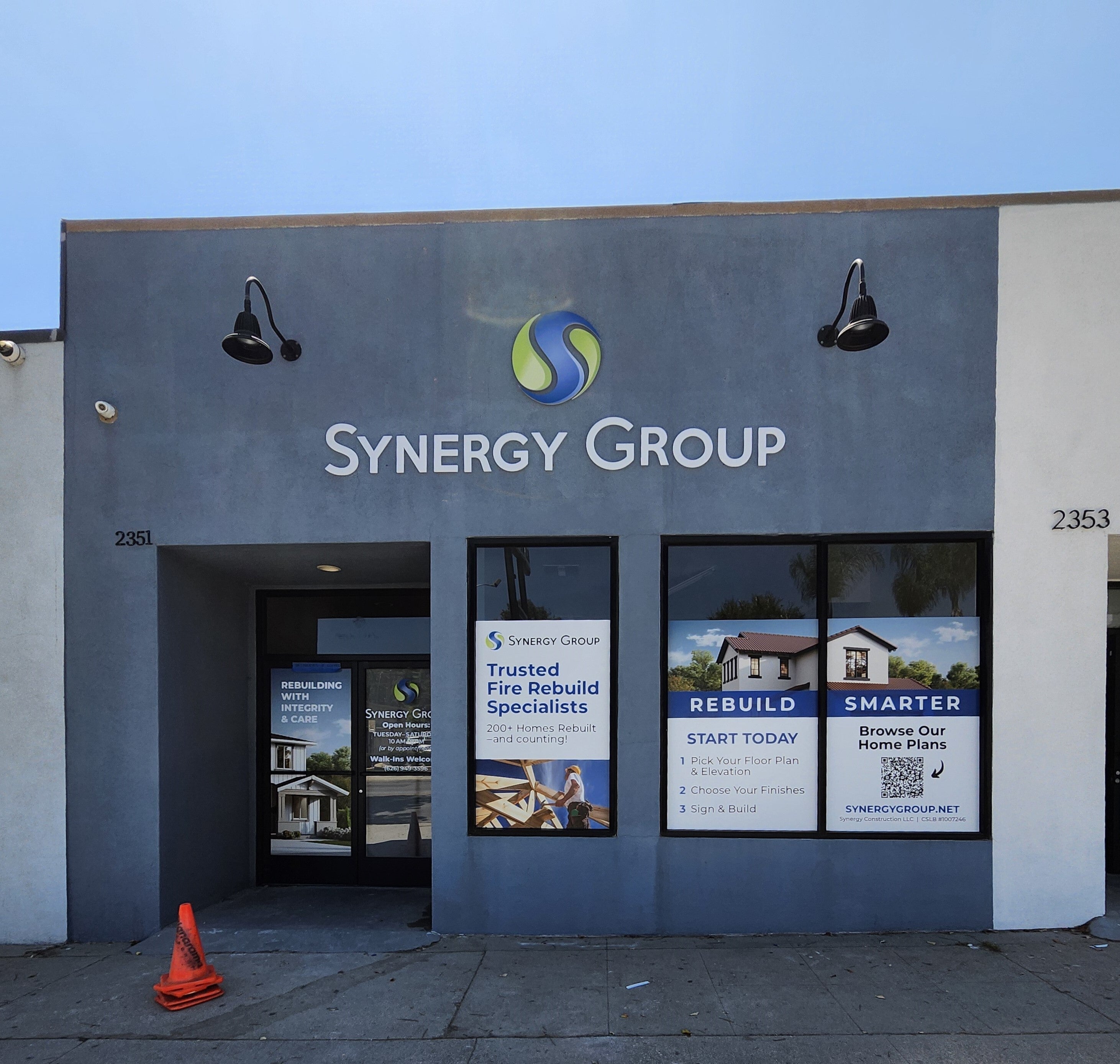 Building & Commercial Signs