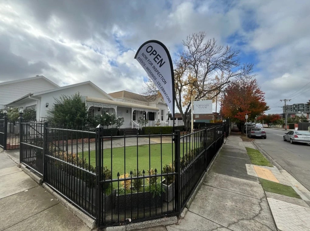 Building Signage - Normanby Manor - Thornbury VIC.