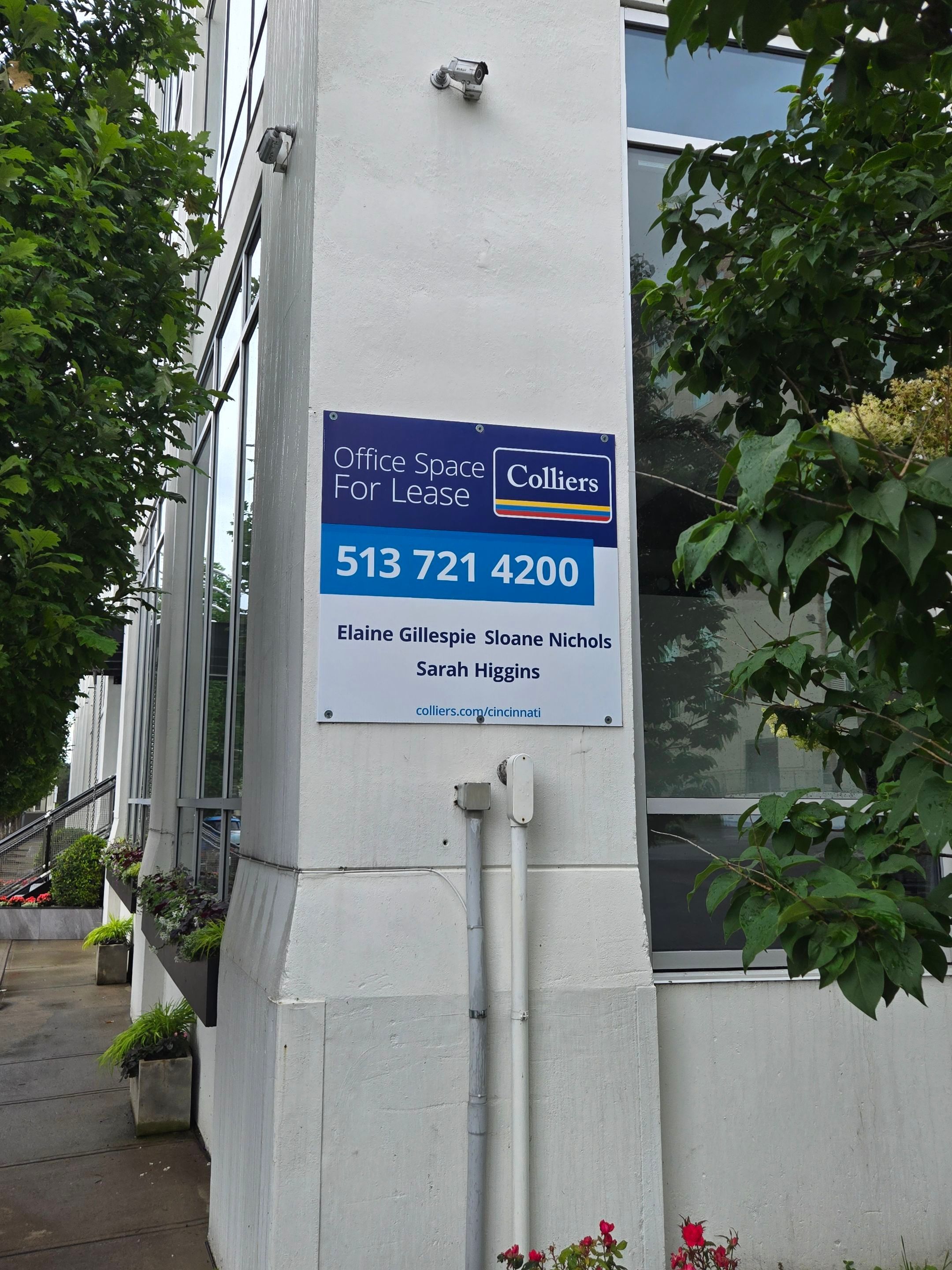 Big City Signs, Small Town Service!