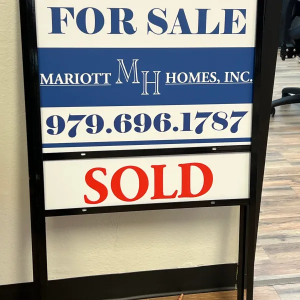 Real Estate Signage