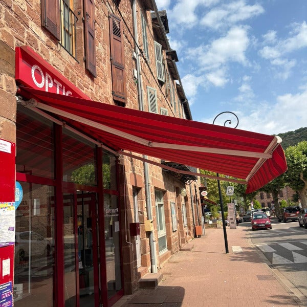 Changement du store d'Optic du Vallon