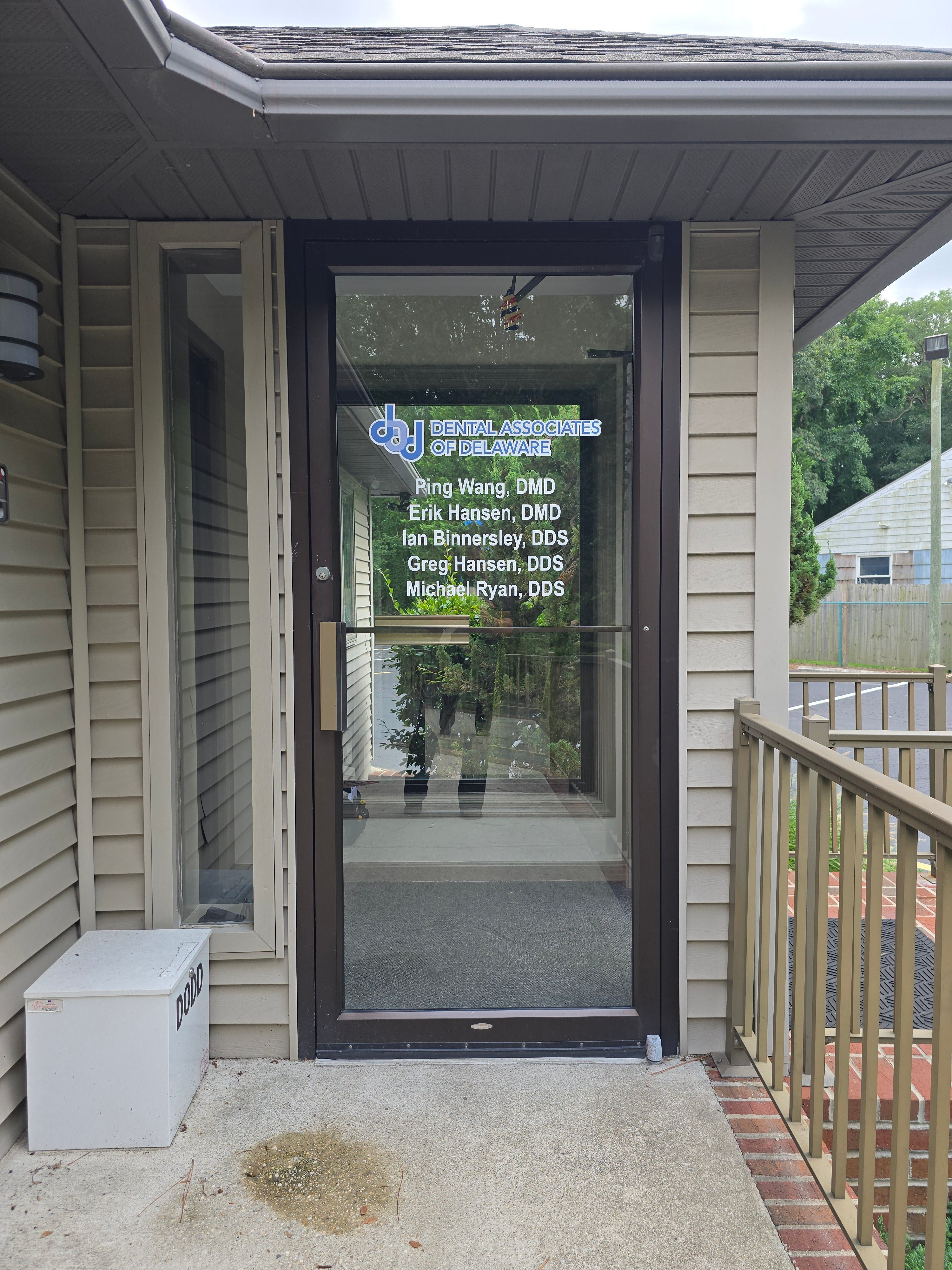 Window Signs & Signage