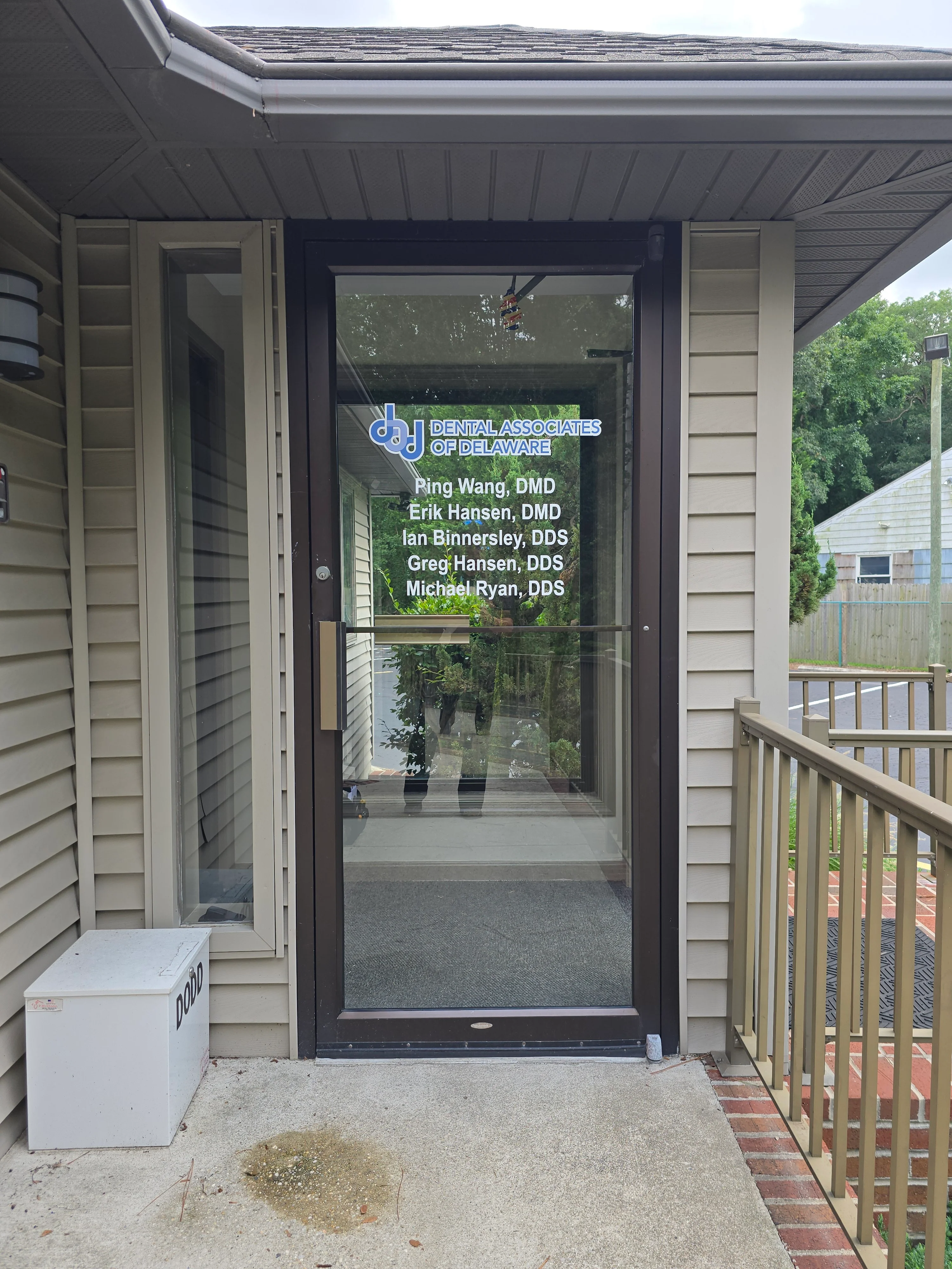 Window Signs & Signage