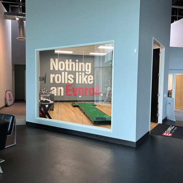 EVN ROLL SIGNAGE