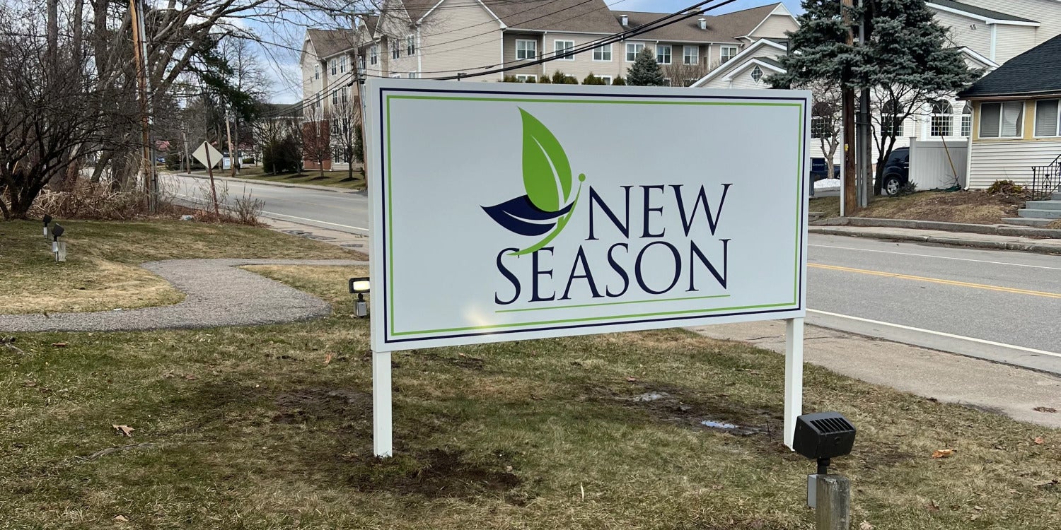 Custom Outdoor Signs for Business