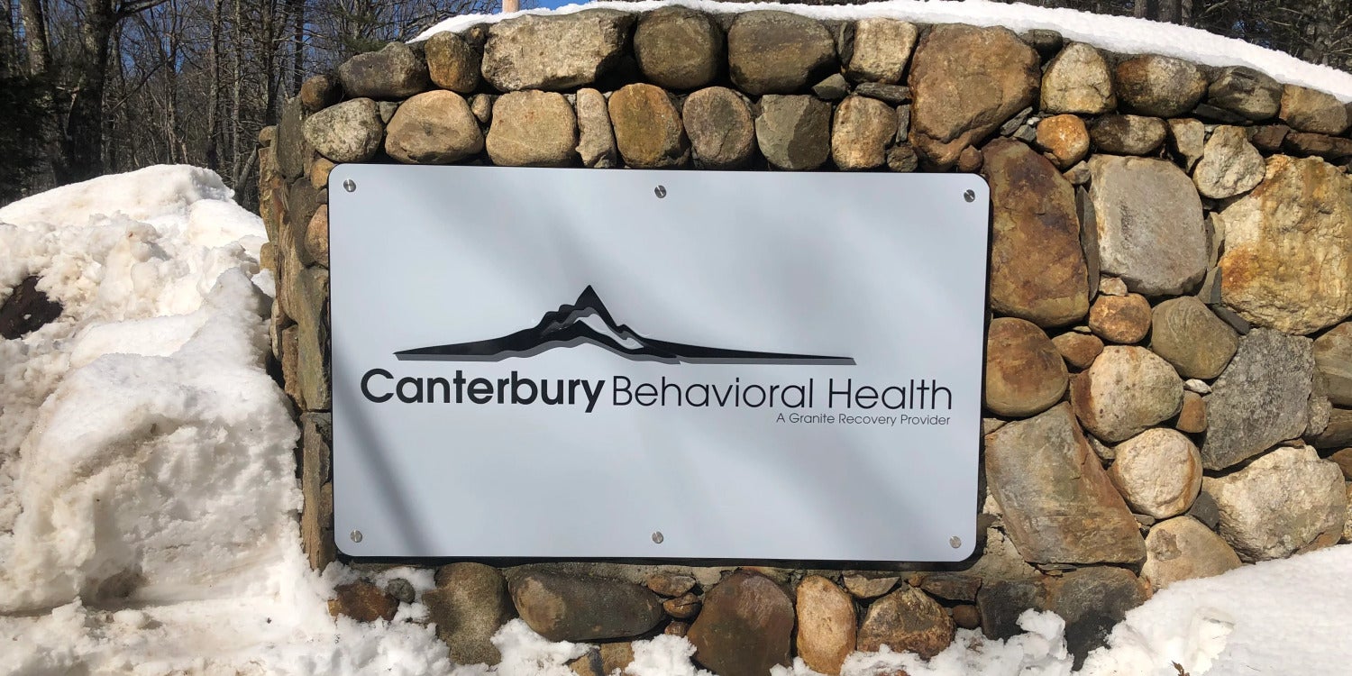 Custom Outdoor Signs for Business