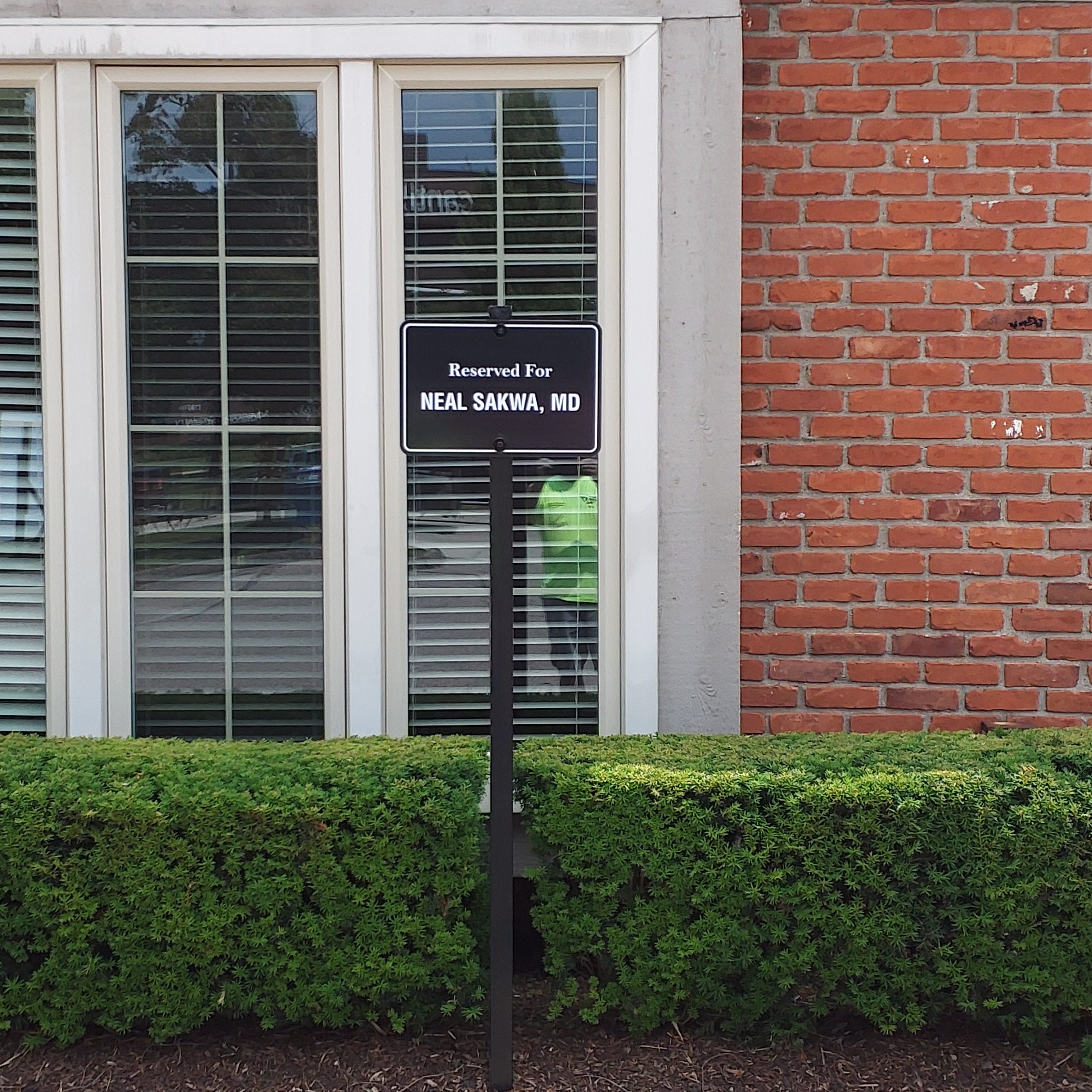 Property Management Focus: Outfitting With the Right Signage