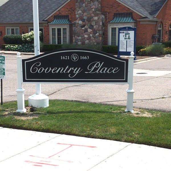 Property Management Focus: Outfitting With the Right Signage