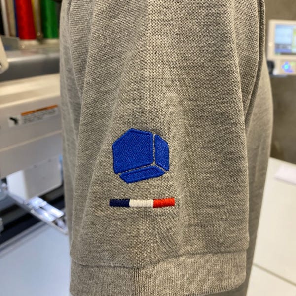 broderie-textile-sur-mesure-lizee-signarama-saint-laurent-du-var