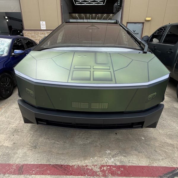 Cyber Truck_Front_Forest Green