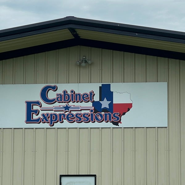 Building Signage for Cabinet Expressions in Bedias, Texas