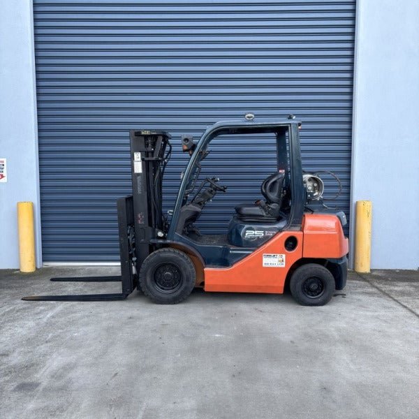 Forklift Clearance Centre - Servicing