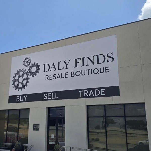 Daly Finds_Large Banner_Store Front Sign