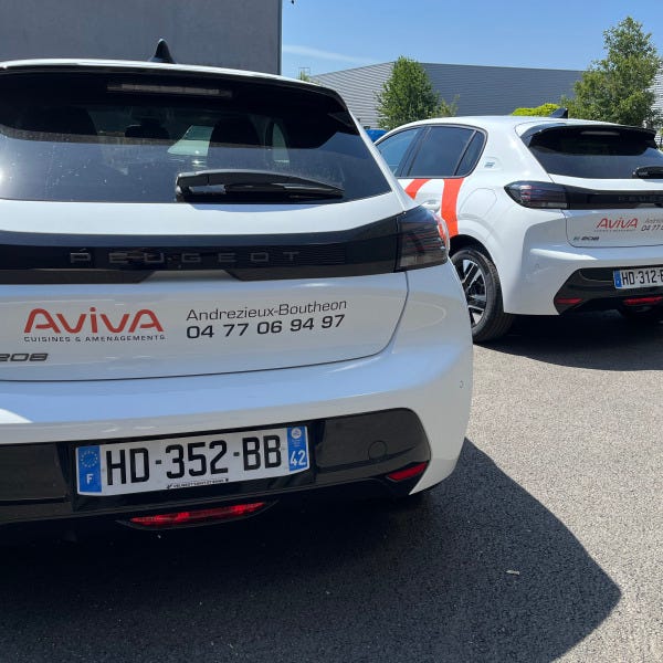 MARQUAGE-DE-VEHICULE-AVIVA-CUISINE-SIGNARAMA-ANDREZIEUX-42