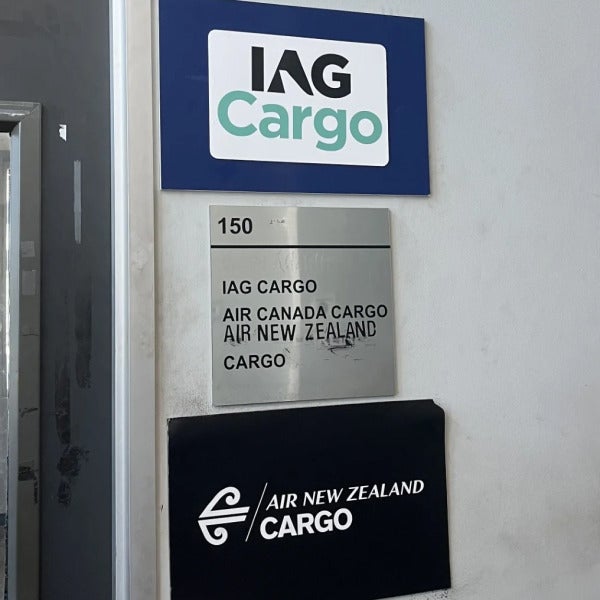 IAG CARGO Interior Sign