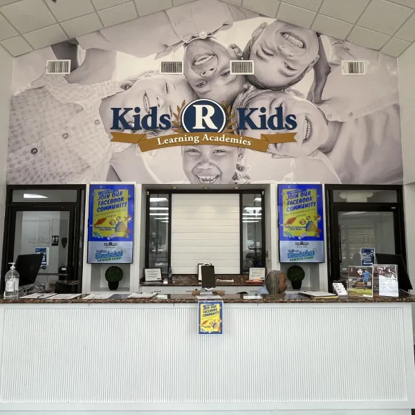Kids R Kids Lobby