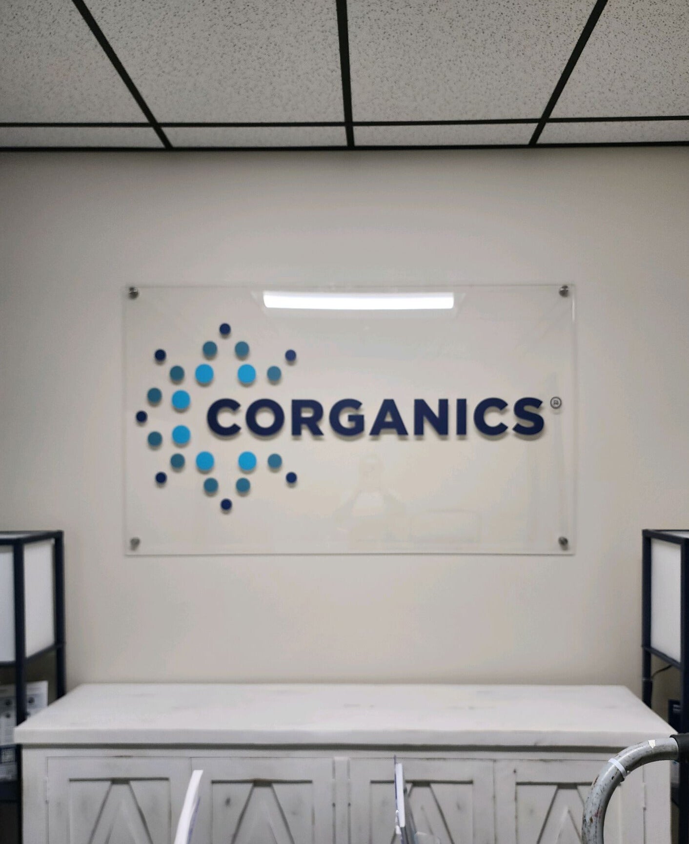 Why Acrylic Signs Are a Customer Favorite