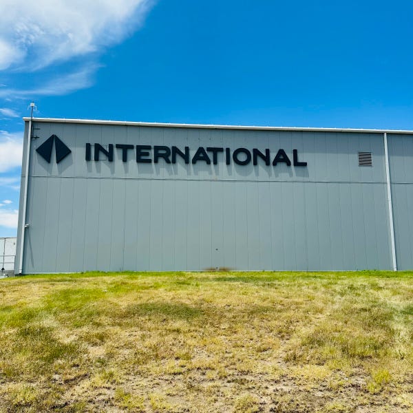 International_Channel Letters_Exterior Signs_2nd Side