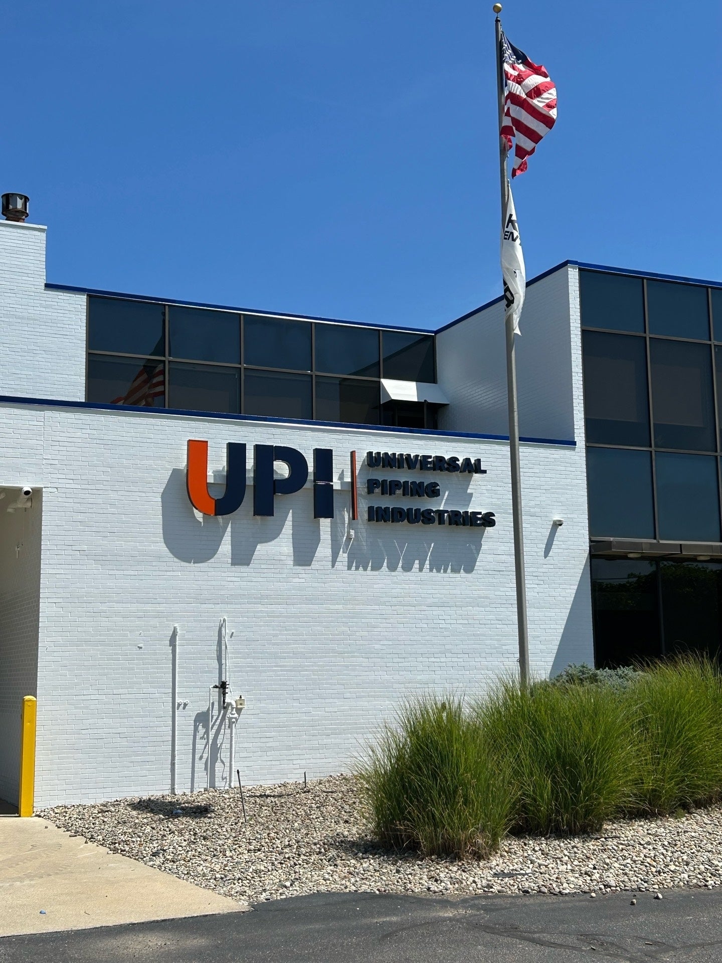 Building Sign Transformations: Universal Piping Industries