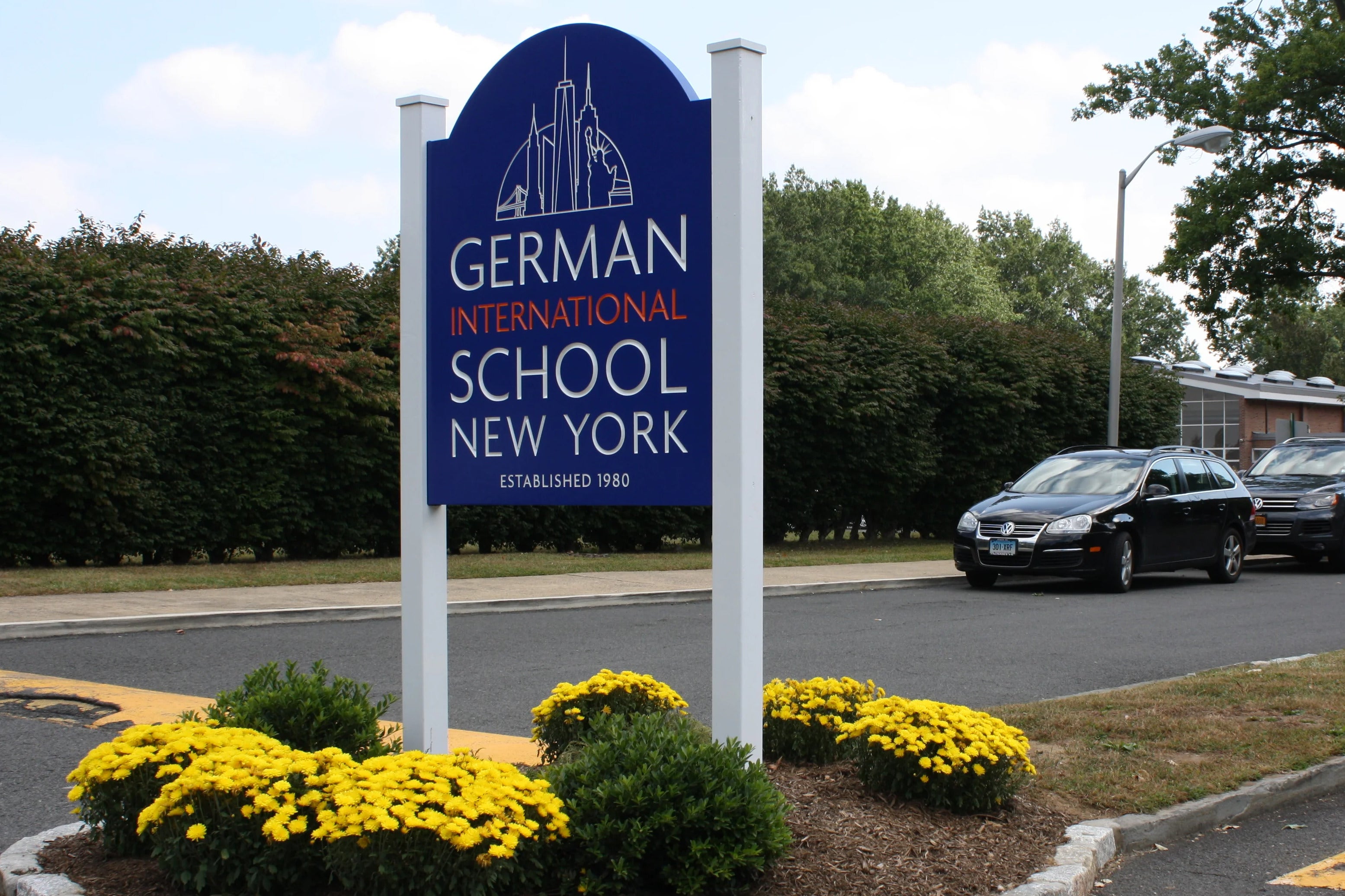 The Complete Buyer's Guide to Custom Signs in White Plains, NY
