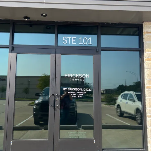 Door Graphics for Erickson Dental