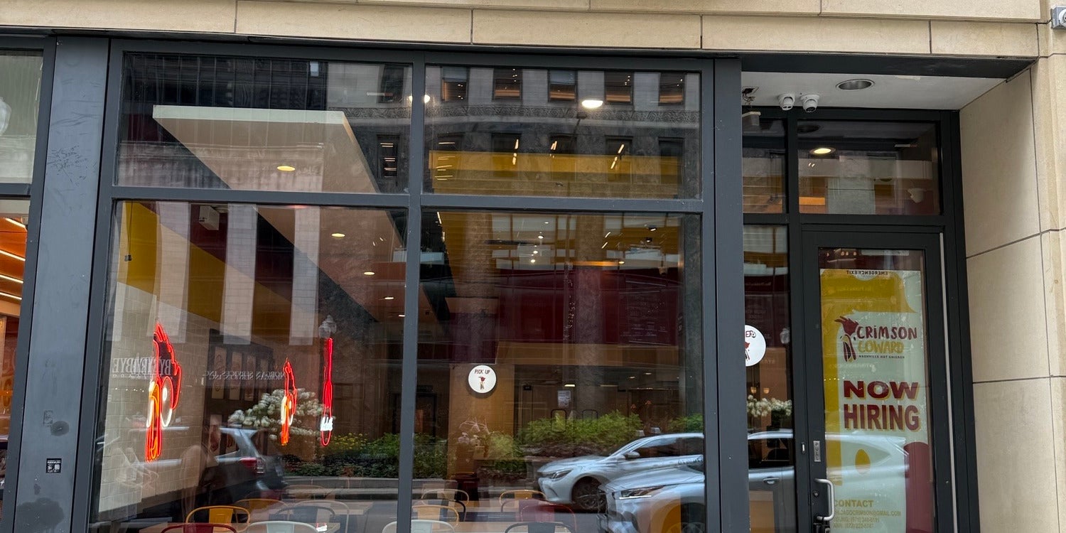Crimson Coward Goes Hot in the Windy City: Nashville Chicken Hits Illinois