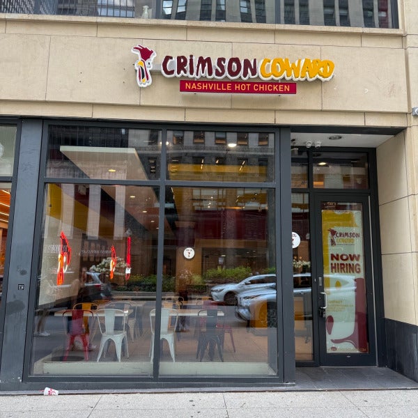 Crimson Coward Goes Hot in the Windy City: Nashville Chicken Hits Illinois Crimson Coward Goes Hot in the Windy City: Nashville Chicken Hits Illinois