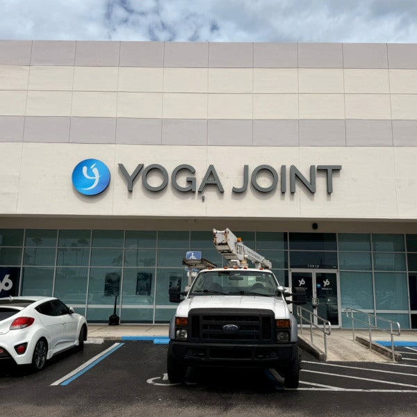 Channel letters, Yoga  Joint