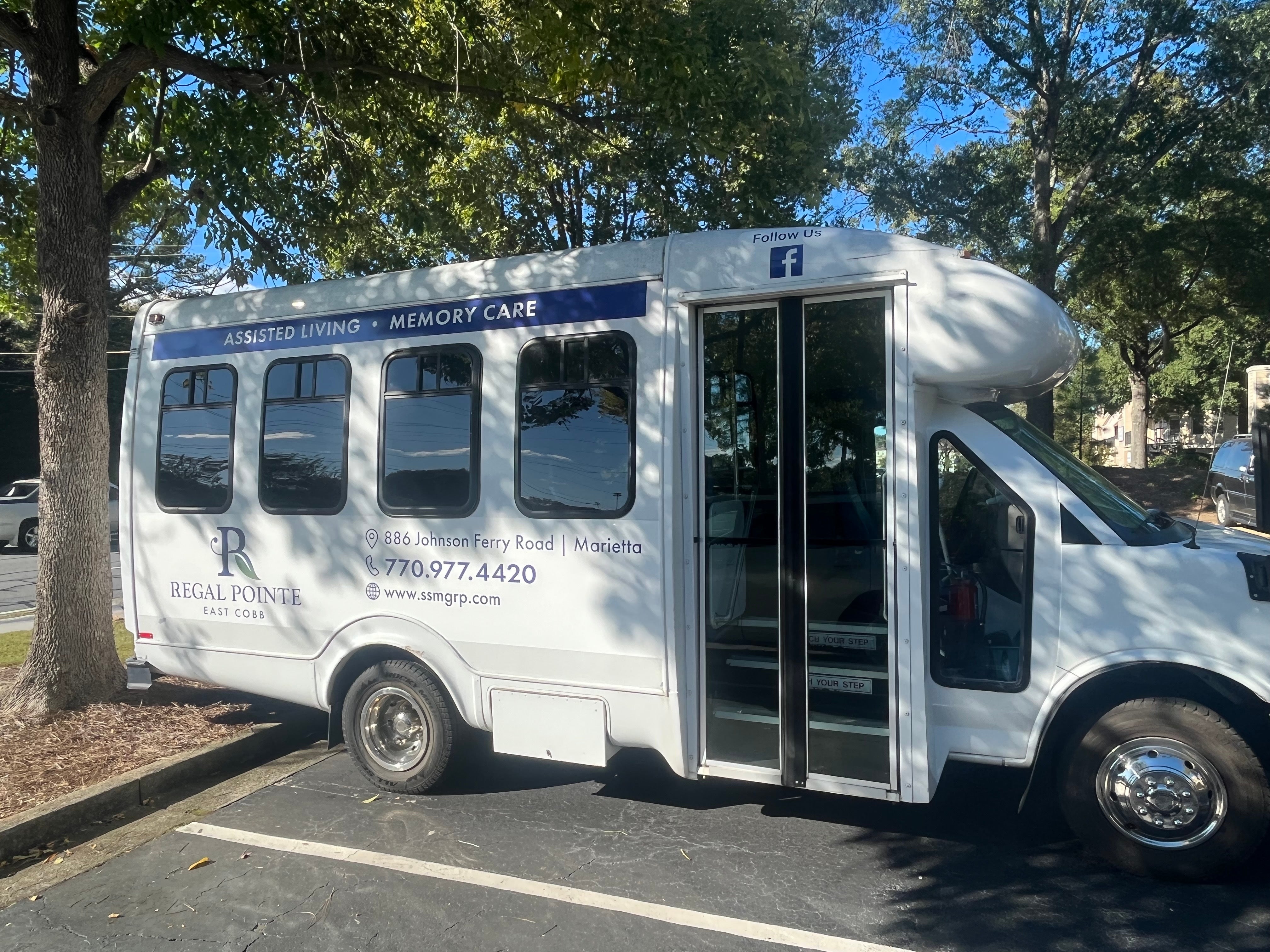 Custom Vehicle Signs and Graphics