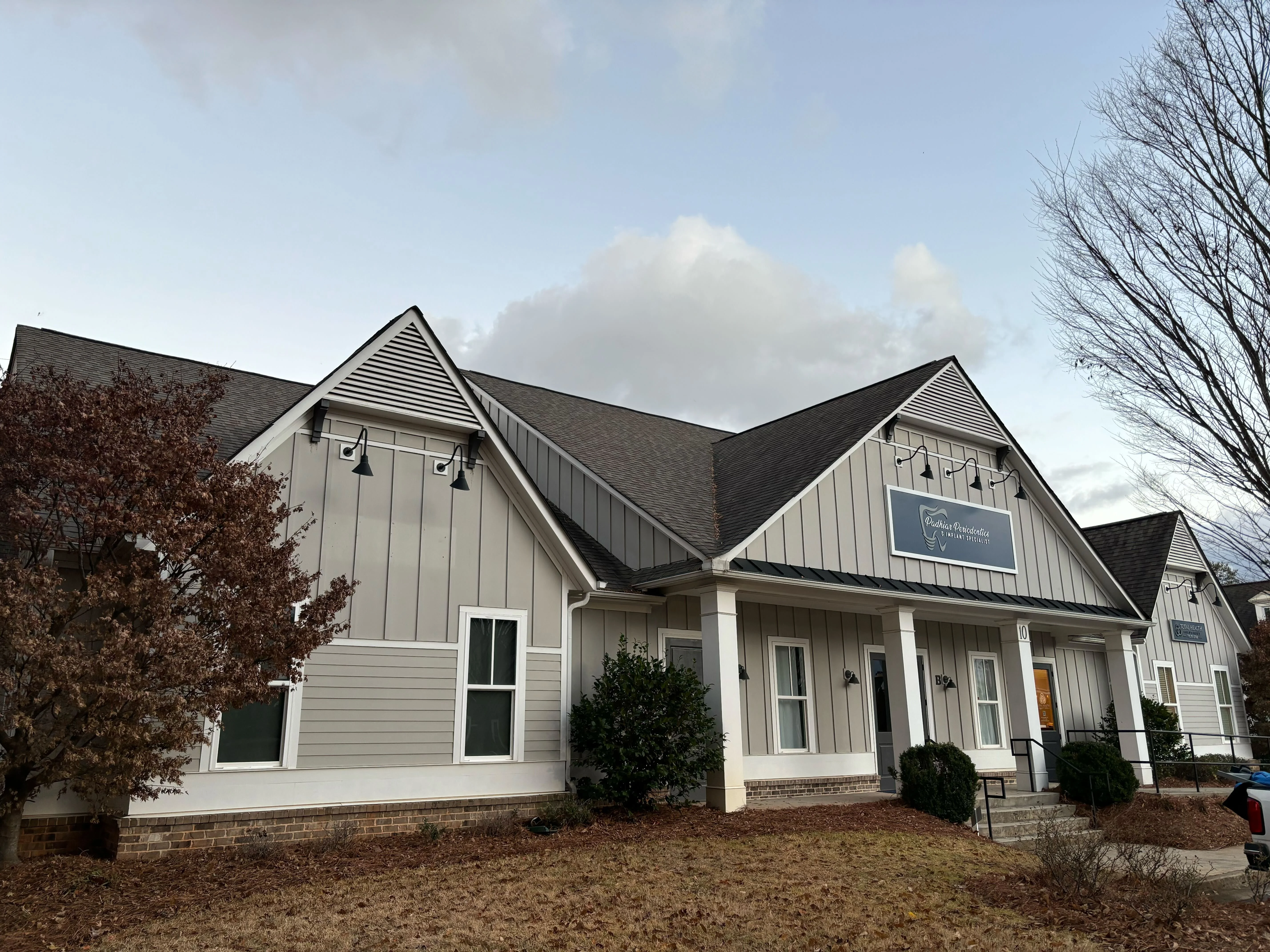 Custom Building Signs for Your Business