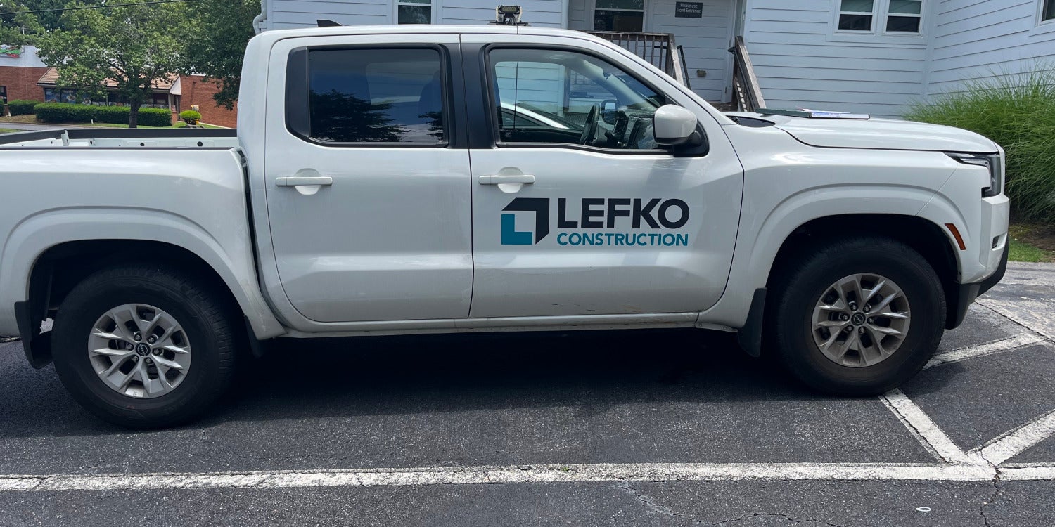 Custom Vehicle Signs and Graphics