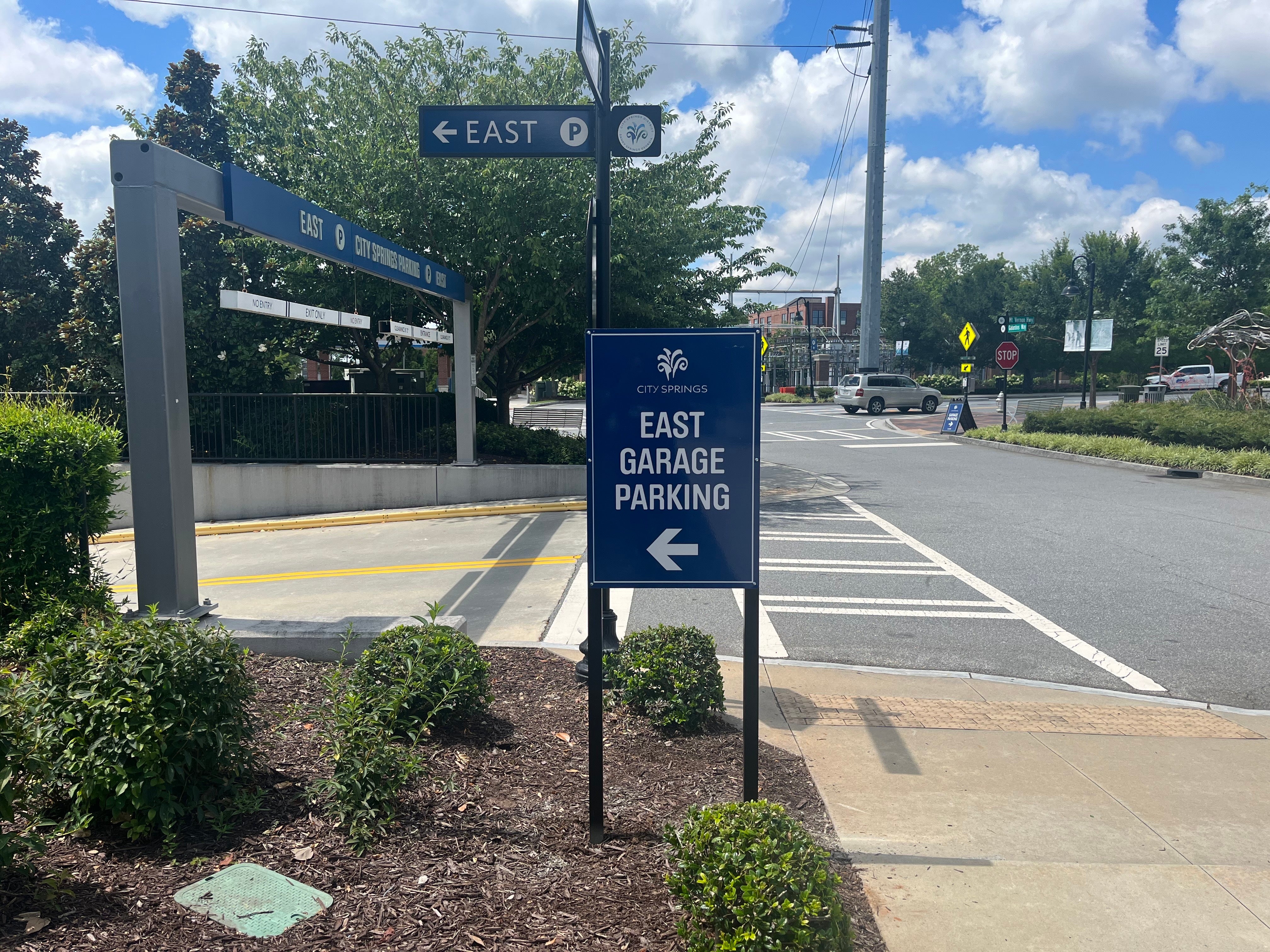 Freestanding and Standalone Signs That Make Your Business Stand Out