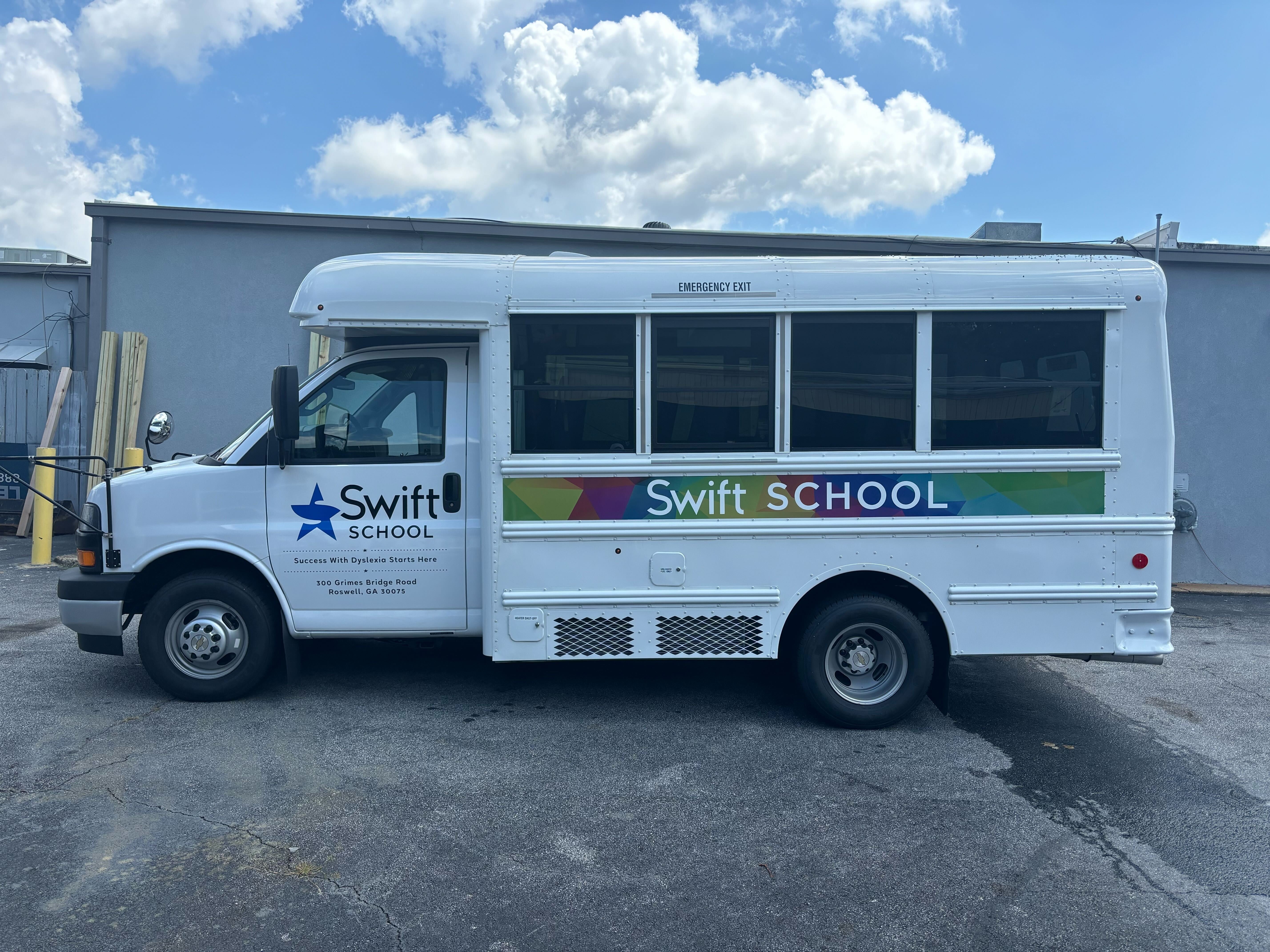 Custom Vehicle Signs and Graphics